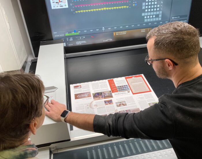 up-druckerei-nauendorf_12-25-41 Dezember 2025: Die Unkenpost zu Besuch bei Druckerei Nauendorf in Angermünde, Bild 8